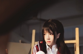 喵糖映画 VOL.304 废弃教室[31P／833MB]