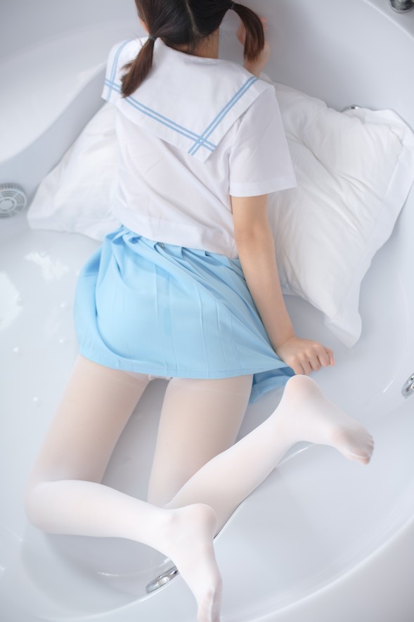 森萝财团 - X-032 [129P+1V／2.37GB]