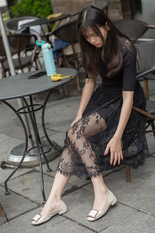 [IESS异思趣向] 2019.04.18 丝享家466 《与蕾丝裙共舞》七七 [95P42.2MB]