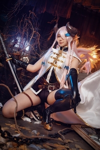 Coser@麻花麻花酱 VOL.010 娜梅露娜[9P／211MB]