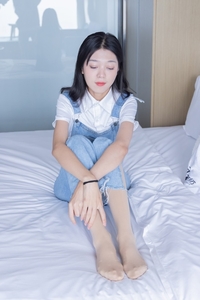 [袜啵啵]NO.034 瑶瑶-空军一号板鞋、特旧厚肉丝[131P+1V／4.14GB]