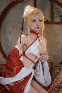 Coser@水淼Aqua VOL.042 光荣[120P／144MB]