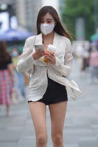 精选街拍 NO.2679 靓丽黑白搭配[157P／313MB]
