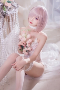 封疆疆v NO.018 玛修婚纱 [36P-366MB]