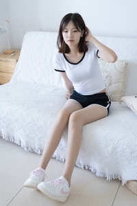 [袜啵啵]NO.026 小甜豆-体操服、空军一号、白棉袜、肉丝[149P+1V／7.91GB]