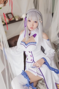 Coser@瓜希酱 VOL.026 艾米莉亚[16P／60.3MB]