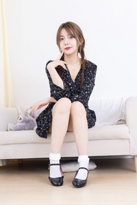 物恋传媒 NO.2435 小曦-长靴、高跟鞋、过膝袜[215P+1V／4.10GB]