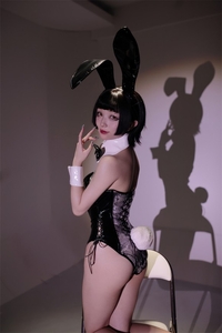 花铃 – NO.042  蛇女郎[51P-243.1M]