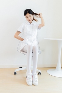 物恋传媒 NO.2450 小夏-板鞋、厚白丝[165P+1V／3.84GB]