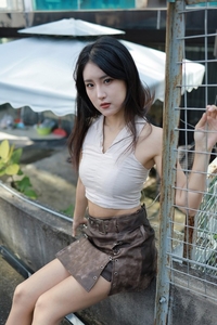 [IESS异思趣向] 1581 小宝《美拉德配色》[72P／91MB]