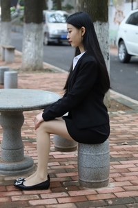 大西瓜爱牙膏 2018 04月活动 模特一 制服包裙 463P