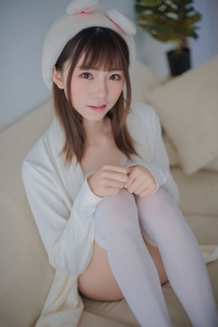 喵糖映画 VOL.251 纯纯的兔耳女友 [58P-462MB]