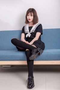 [SSA丝社] NO.113 穗子 腿模穗子教你穿黑色系JK制服[156P／2.24GB]