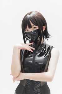 花铃 – NO.050 灰丝皮衣[73P-190.5M]