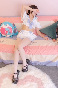 森萝财团写真 朝露 04E4K[112P+2V／6.97GB]
