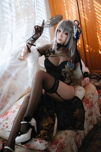 Coser@瓜希酱 VOL.061 碧蓝航线 路易九世旗袍 [18P-83MB]