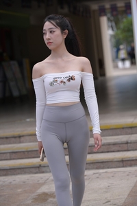 精选街拍 NO.1839 一始街拍作品 - 灰色瑜伽裤美女[817P／1.39GB]