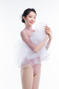 [GALLI嘉丽]舞蹈生日记 008 - 鱼子[40P／117MB]