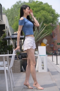 精选街拍 NO.1833 一始街拍作品 - 白色热裤美女[570P／1.19GB]