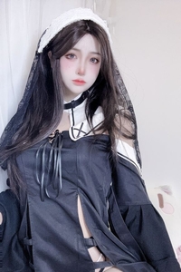 Coser@疯猫Ss  VOL.153 修女自拍[21P-60.2M]