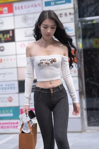 精选街拍 NO.1697 一只麋鹿摄影作品 - love letter[835P／866MB]