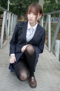 森萝财团 - [JKFUN-006] Aika 日系黑丝 [140P 1V-2.90GB]