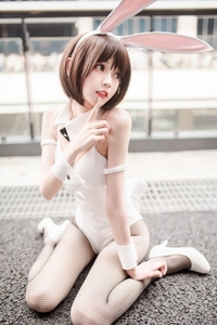 Coser@你的负卿 VOL.011 圣人惠兔女郎 [23P-136MB]