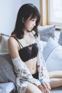 喵糖映画 YML.002 [32P-696MB]