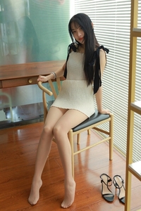 [IESS异思趣向] 1232 婉萍《黑色凉鞋》[77P-73.9M]