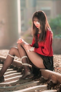 [兔玩映画]B80.004 奔跑的红色JK[37P-760MB]