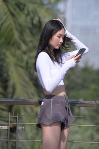 精选街拍 NO.0405 红石街拍作品 灰色热裤长腿美女[620P／577MB]