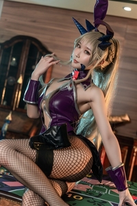 Coser@阿包也是兔娘 VOL.094 黑枪呆兔女郎 [25P-626M]