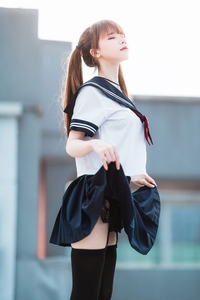 [兔玩映画]VOL.013 天台少女[39P-627MB]