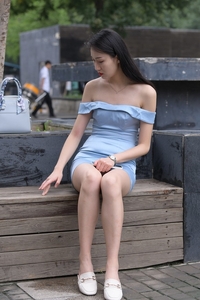 精选街拍 NO.1376 一始街拍作品 - 蓝色短裙美女[329P／378MB]