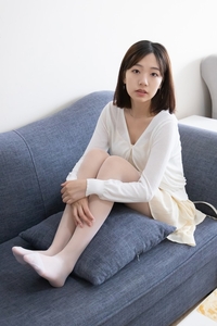 [袜啵啵]NO.005 小甜豆-帆布鞋、薄白丝[133P+1V／3.12GB]