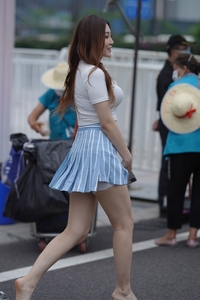 精选街拍 NO.1421 一颦一笑 目若秋水[109P／154MB]